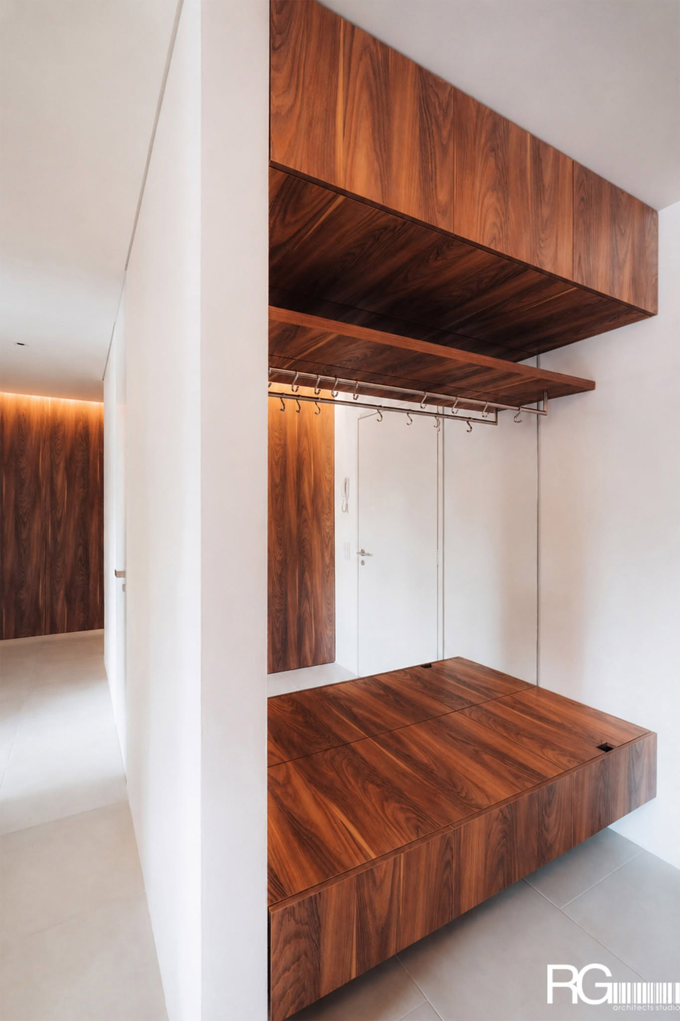 Realizace interiéru bytu – rezidenční bydlení Nový Perštýn, Liberec od RG architects studio (12)