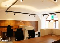 Interiér infocentra v České Lípě od architekta Radomíra Grafka (06)