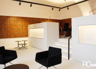 Interiér infocentra v České Lípě od architekta Radomíra Grafka (08)