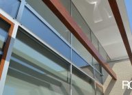 Funkcionalistická rodinná vila pod Špičákem, Varnsdorf – detail prosklené stěny.