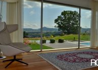 Funkcionalistická rodinná vila pod Špičákem, Varnsdorf – výhled z ložnice.